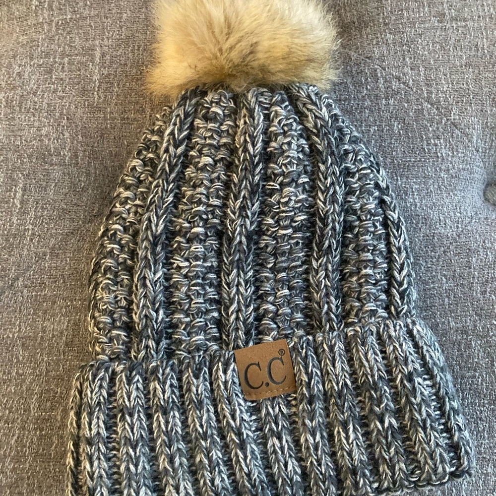 Cc winter hat with Pom poof - grey warm wool. Like new - wore once